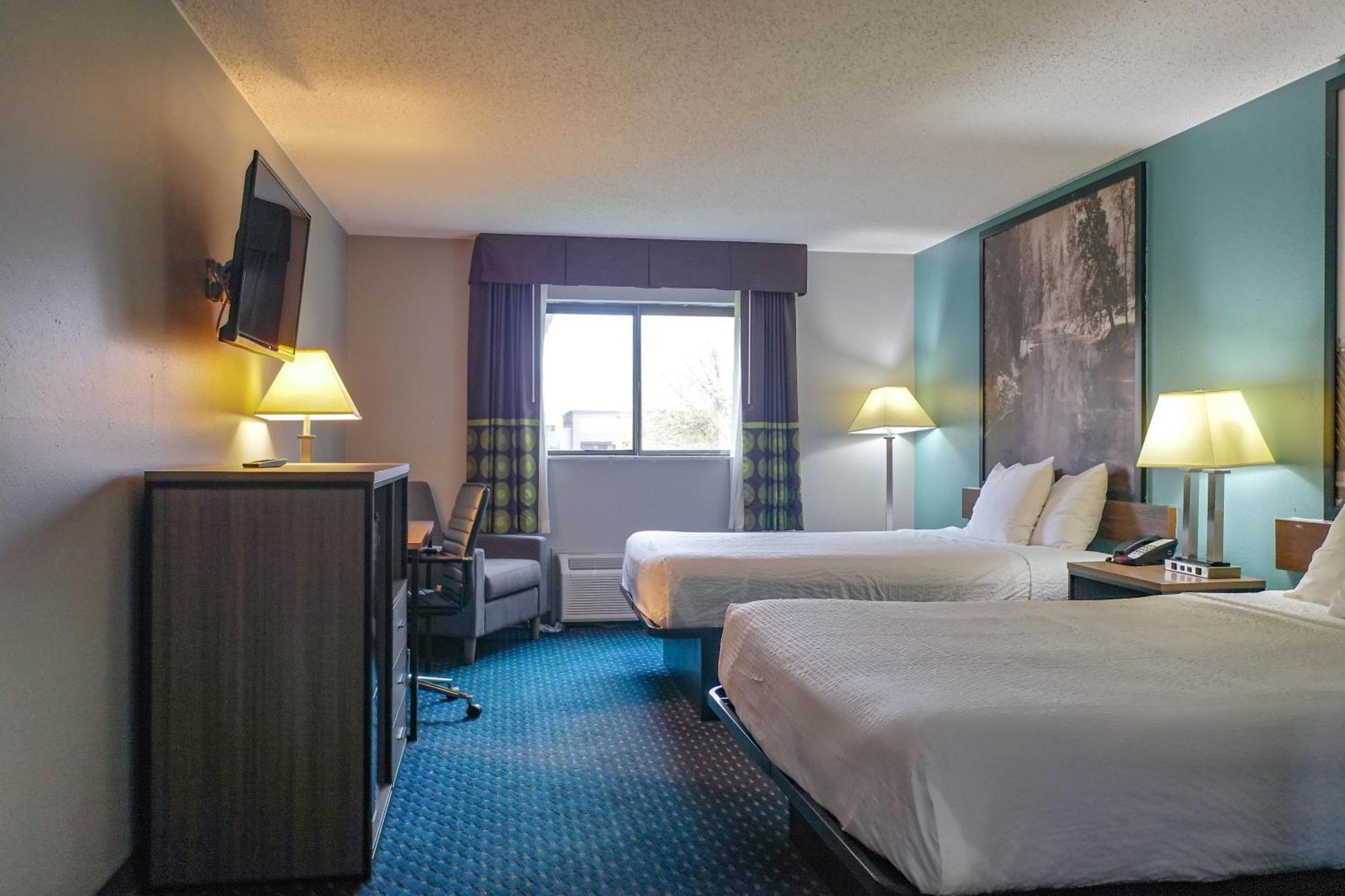 Super 8 By Wyndham Rockford I-90 Casino District Hotel Exterior foto